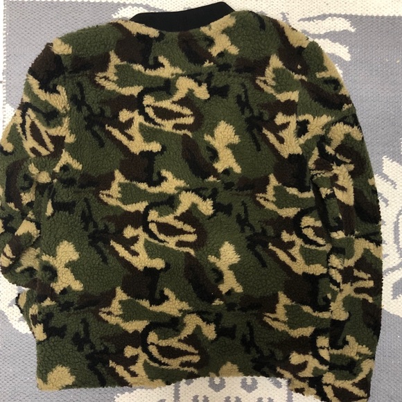 BOGO 🎉 🆕 Sanctuary Camo Faux Shearling Bomber Jacket - Picture 8 of 8